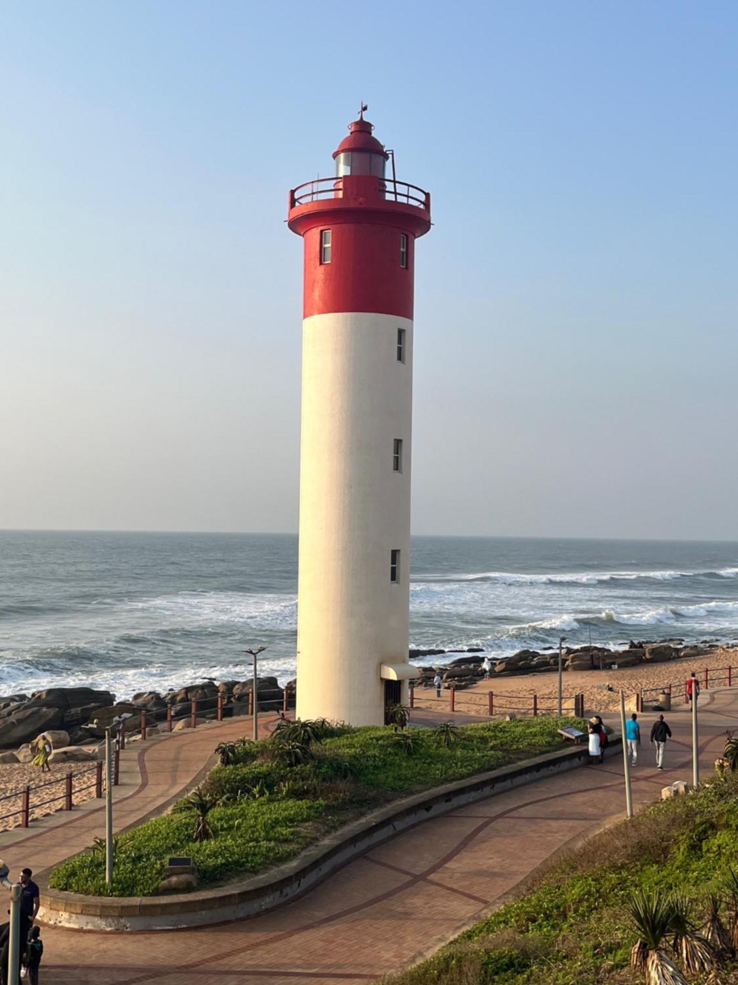 Beachbreak Holiday Letting Durban Bagian luar foto