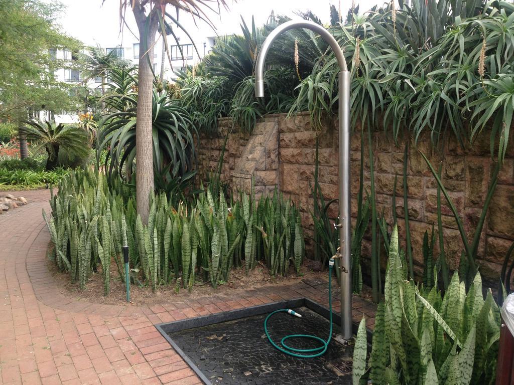 Beachbreak Holiday Letting Durban Bagian luar foto